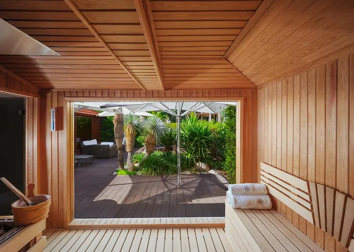 纯陀岛奥图克酒店 - （仅限成人） 酒店 Ayvalı